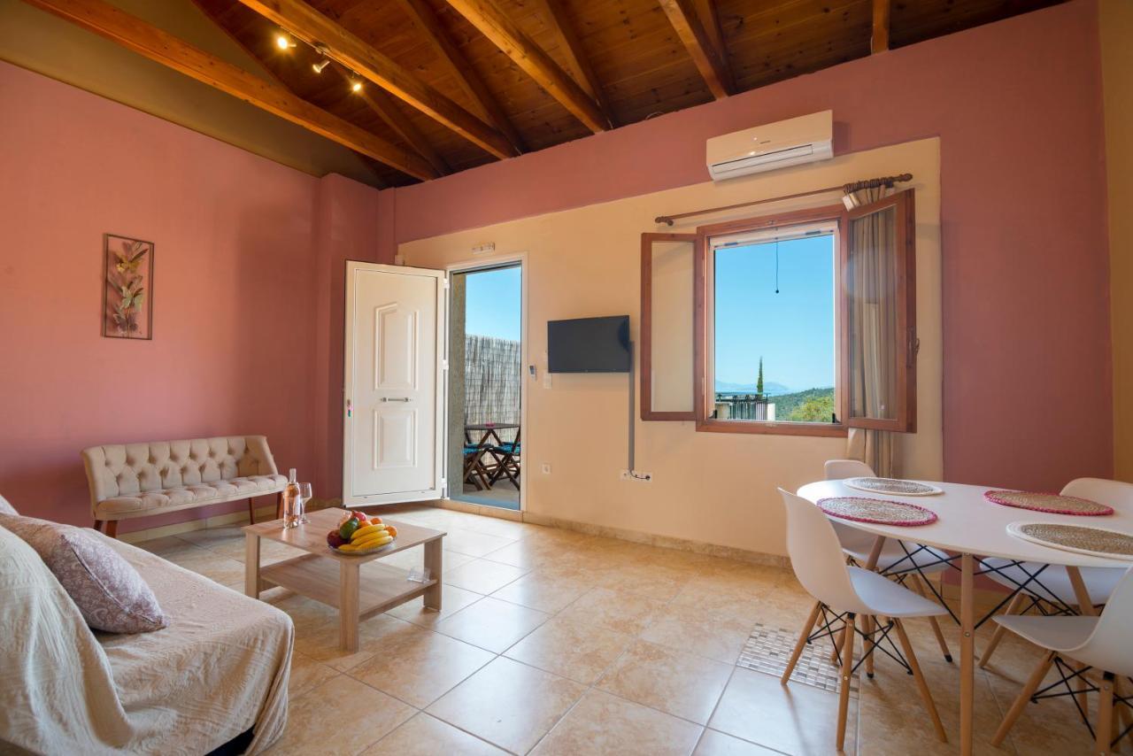 Ntamari Apartments Vathy  Bagian luar foto