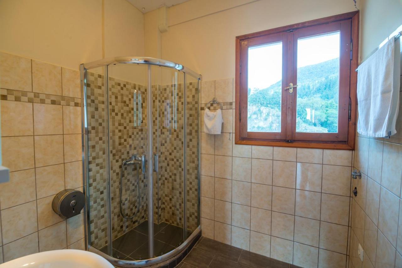 Ntamari Apartments Vathy  Bagian luar foto